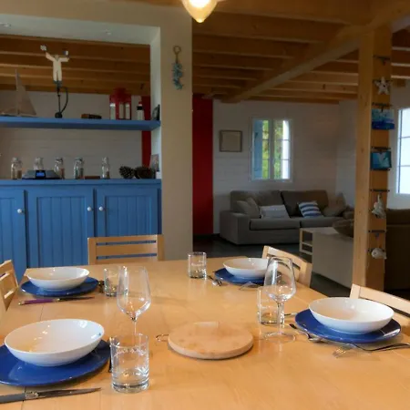 Maison Spacieuse A 10 Min De La De Kerel, Grand Jardin, Sans Wifi Ni Tv, Ideale Pour Se Deconnecter - Fr-1-418-6 Ferienhaus